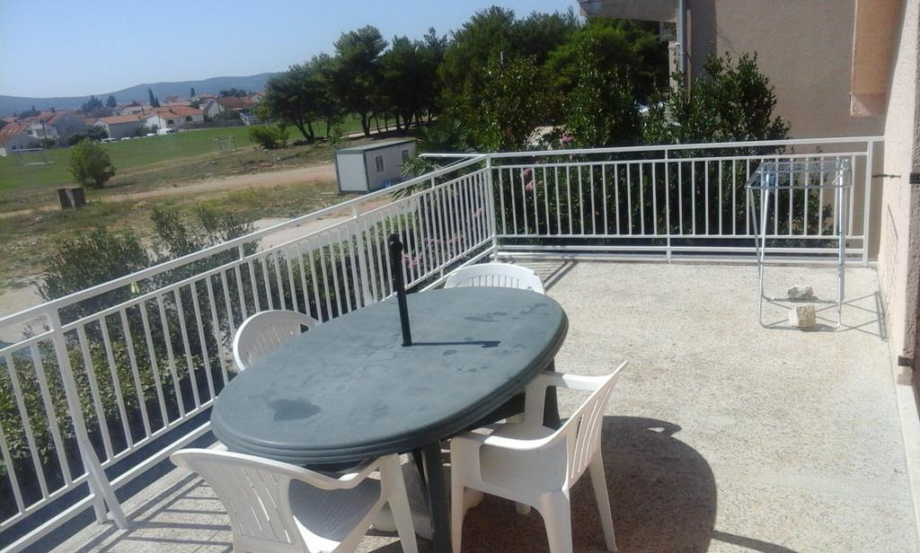 Apartment Rogic บีโอกราดนาโมรู ภายนอก รูปภาพ